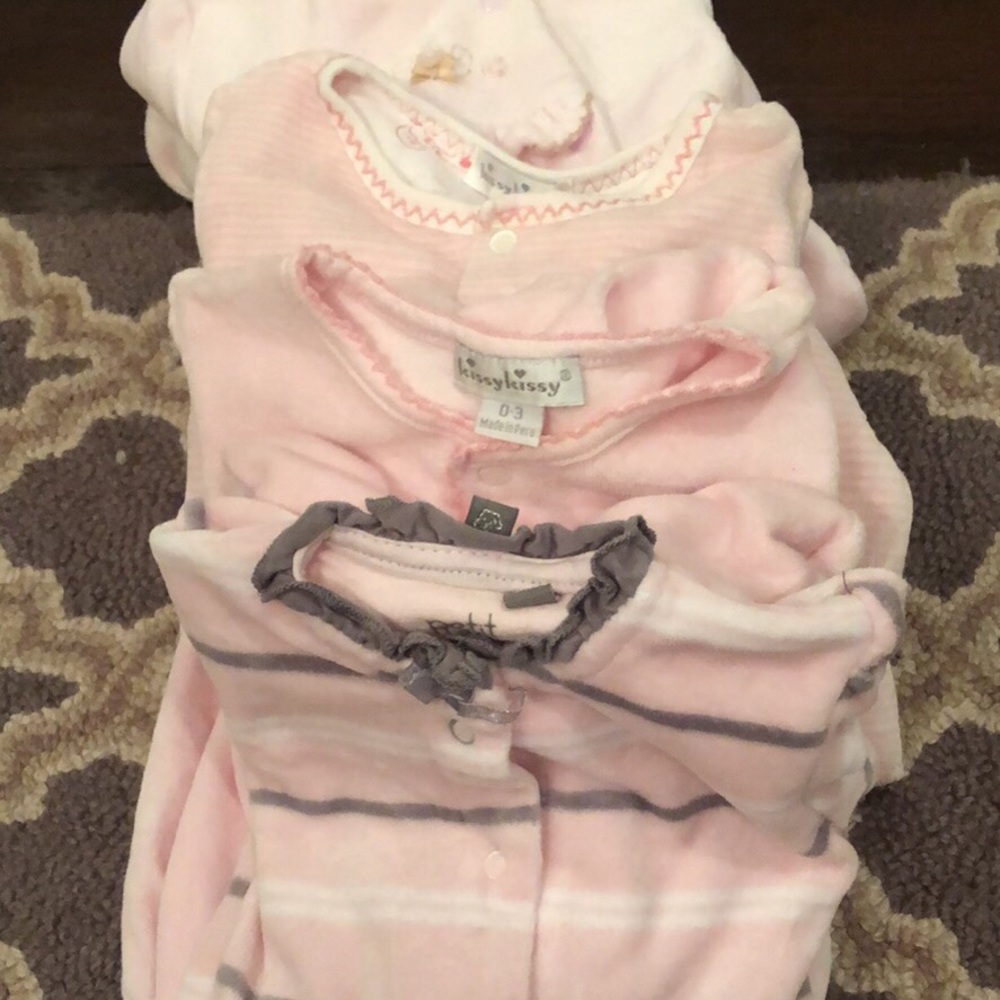 0-3 designer velour footies - kissy kissy coccoli